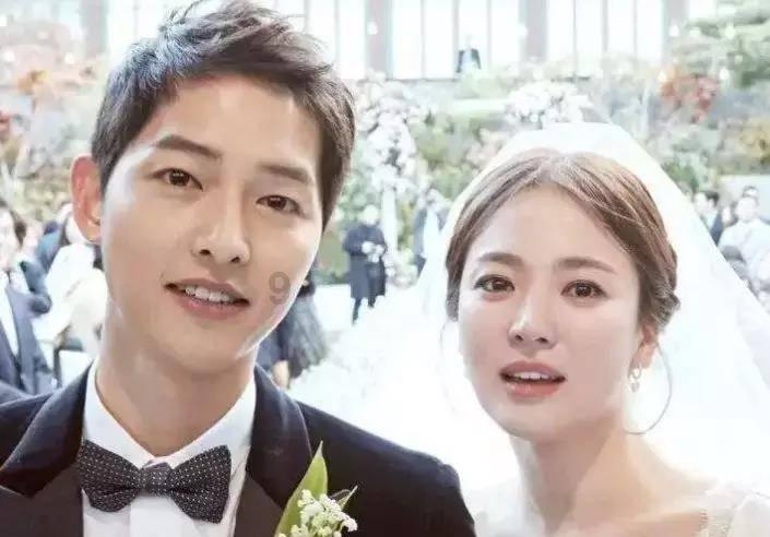 婧婧整理卧室